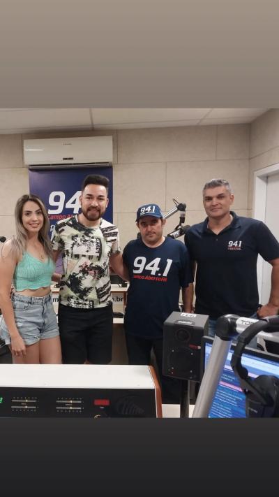 Campo Abeto FM estÃ¡ com programaÃ§Ã£o especial dos 33 anos